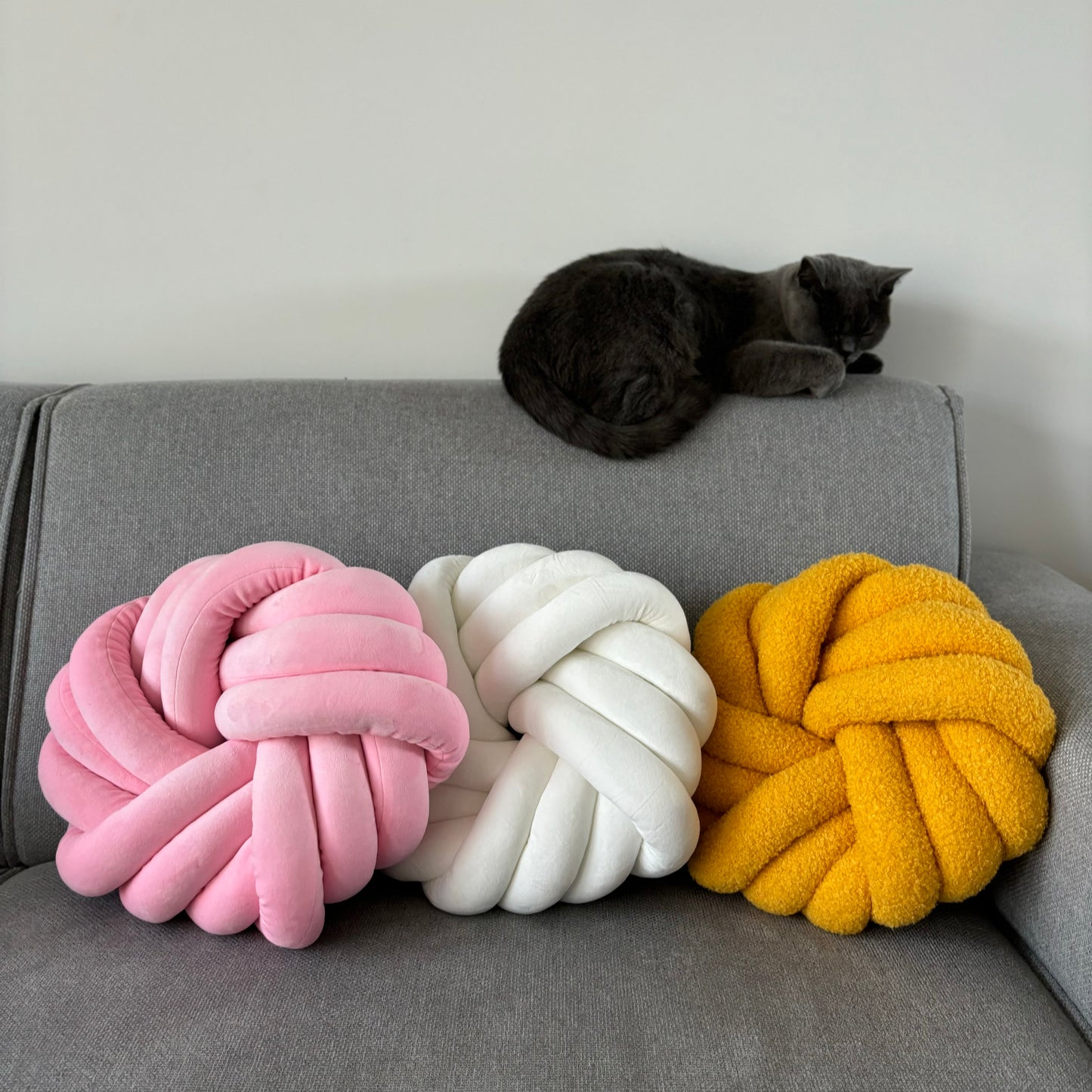 Handgeknoopt sierkussen - rond